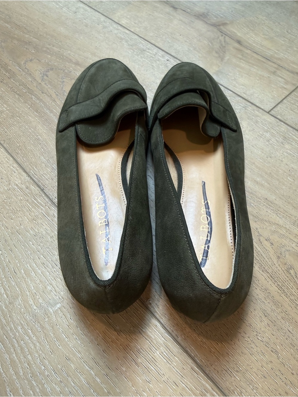 Talbots • Olive Green Suede Penny Loafers Size 8 - Picture 3 of 4